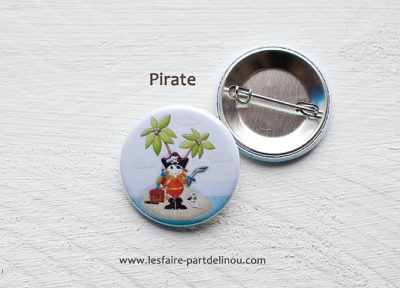 Badge  "PIRATE" – 3,2 cm de diamètre